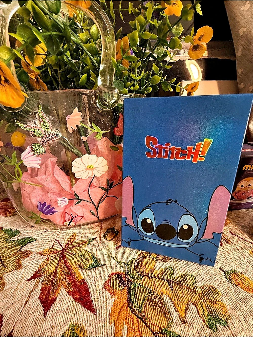 Disney Stitch! eyeshadow palette Multicolor